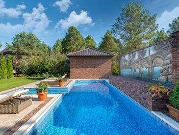 Top 5 Considerations When Designing Your Custom Pool