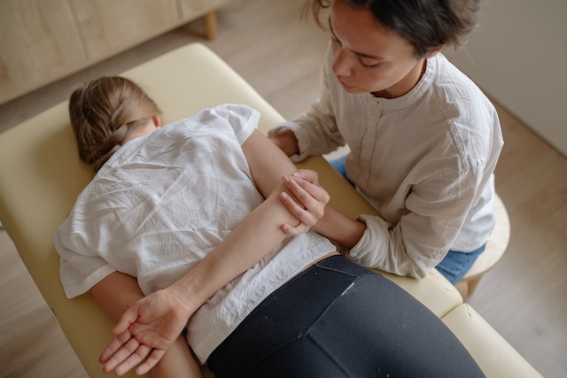 Choosing the Right Chiropractor What to Look For